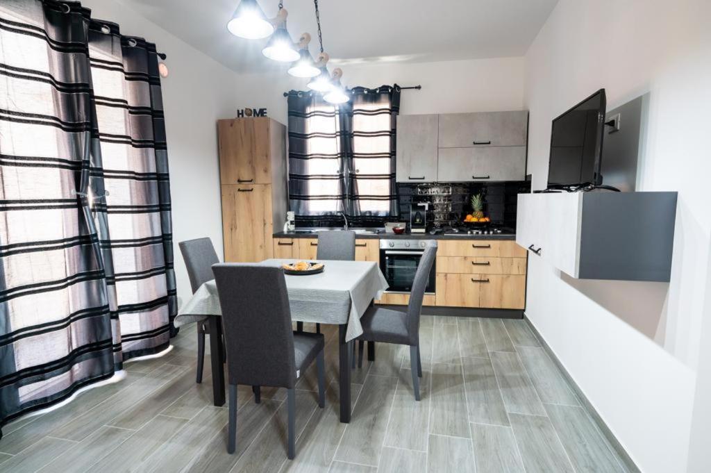 Ava Vacation Home Borgetto Esterno foto